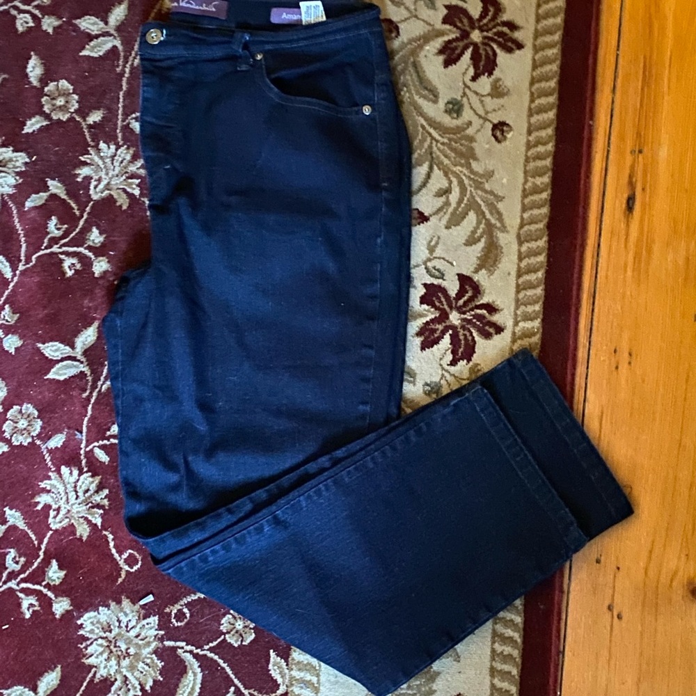 Gloria Vanderbilt Amanda Dark Wash Jeans